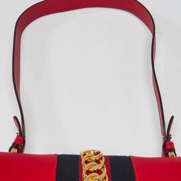 Gucci Red Smooth Leather Small Sylvie Shoulder Bag - Picture 8 of 10